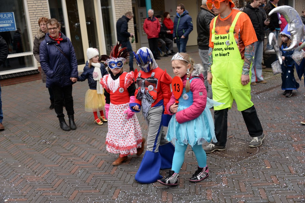 ../Images/Kinderoptocht 2016 090.jpg